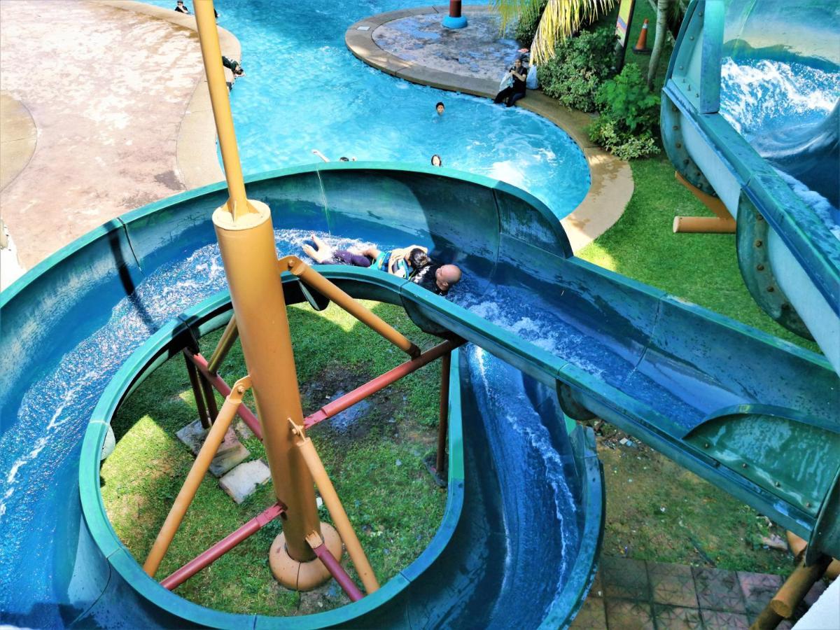 Apartment Free 4 Water Themepark Tickets & Wifi *